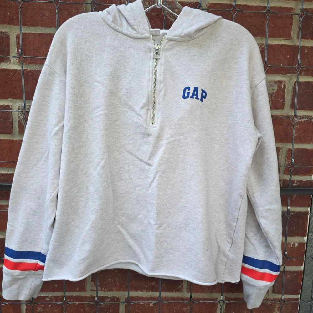 Vintage Women's GAP Heather Grey Cropped Hoodie with Red & Blue Striped Sleeves